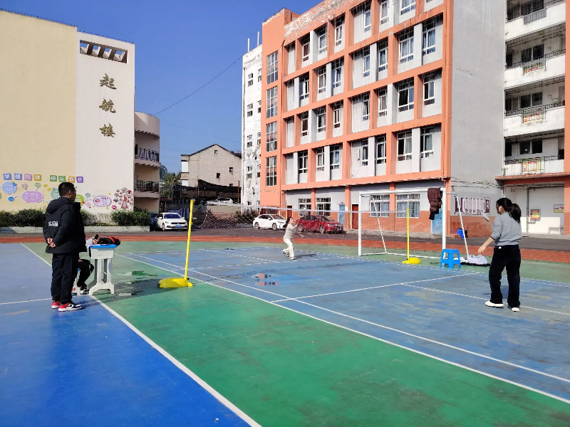 詹姆斯泸州老窖天府中学后续来了的简单介绍|金年会娱乐